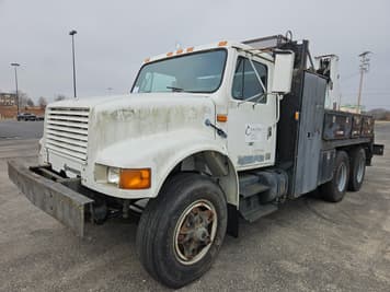 Main image International 4900